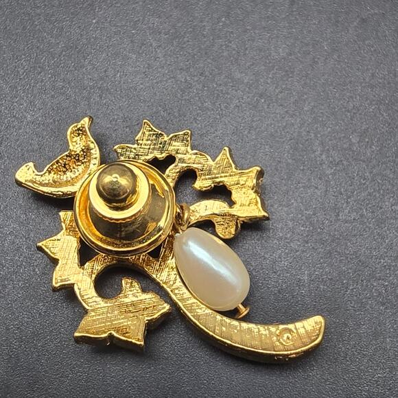 Avon Partidge Pear Tree Pin Gold Tone Vintage Christmas Jewelry - Picture 3 of 6